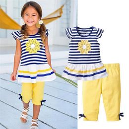 Kids Designer Clothes Girls Striped Daisy Dresses Yellow Pants 2PCS Sets Flying Sleeve Floral Girl Outfits Summer Kids Clothing DHW3390
