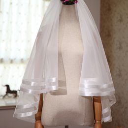 New High Quality Fashion Designer Elegant Ribbon Edge White Ivory Black Wrist Length Two Layer Wedding Veil Alloy comb