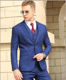 Royal Blue Groom Tuxedos Peak Lapel Groomsman Wedding 3 Piece Suit New Fashion Men Business Prom Jacket Blazer(Jacket+Pants+Tie+Vest) 2296