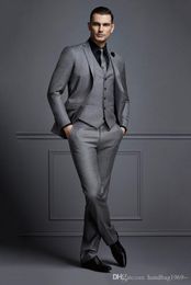 Fashionable One Button Grey Groom Tuxedos Notch Lapel Groomsmen Man Mens Wedding Suits Jacket Pants Vest Tie D206323C
