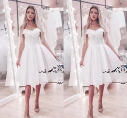 Modest Plus Size Beach A Line Cheap Simple Short Wedding Dresses Off Shoulder Knee Length Wedding Gowns Vestido De Novia Bridal Gowns