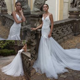 Amazing Mermaid Lace Backless Wedding Dresses Spagetti Straps Beaded Bridal Gowns Trumpet Sweep Train Appliqued Plus Size robe de mariée