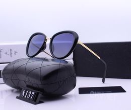 Luxury-Design sunglasses -2019 new type of polarized sunglasses for women resin lens 8137 color 5 choice