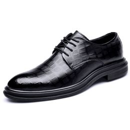 Size 38-44 Men Leather Dress Shoes Pointed Toe Business Formal Men Office Shoes Lace Up Black Brown Oxford Shoes For Men