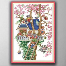 Bear's tree house Handmade Cross Stitch Craft Tools Embroidery Needlework sets counted print on canvas DMC 14CT /11CT