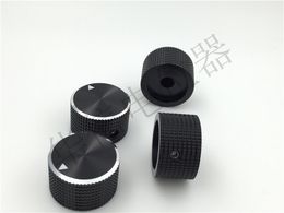 Tappo manopola potenziometro nero piccolo a vite foro 6mm