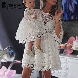 Everkaki Lace Mother and Daughter Dress Family Matching Outfit Mom and Baby Boho Dresses Attire Female 2020 Summer New Fashion