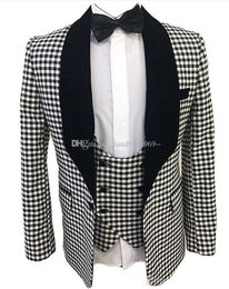 Popular One Button Groom Tuxedos Shawl Lapel Groomsmen Mens Suits Wedding/Prom/Dinner Blazer (Jacket+Pants+Vest+Tie) K278