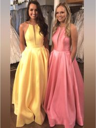 2019 New Halter Yellow Prom Dresses With Pockets Empire Waist Satin Long Special Occasion Dress For Women Party Evening Formal Gowns