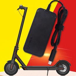 Mijia Practical Scooter Battery Dedicated Charger For Xiaomi M365 electric scooter - Black U.S. regulations/European regulations