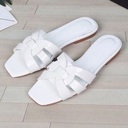 Hot Sale-Genuine Leather Brand New Women Thong Sandals Summer Women Beach Sandals Famous Flip Fllops size35-42