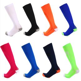 2020 9 Colours Graduated Sock Big Children Performance Sock Unisex Dynamic Compression socks Men's Long Tube Socks Sport Stocking M1041