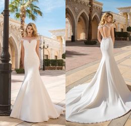 2020 Mermaid Wedding Dresses Hollow Back Satin Applique Sequins Pearls Sleeveless Wedding Dress Sweep Train Vestidos De Novia