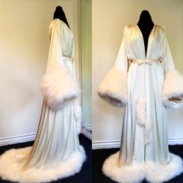 Women Winter Robe Nightgown Bathrobe Pyjamas Sleepwear With Fur Train Long Sleeve Jackets Wedding Bridesmaid Shawel262r
