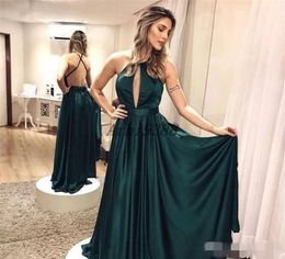 Green Backless Hunter Prom Dresses Sexy Plunging V Neck Sweep Train Satin Halter Custom Made Evening Gown Formal Ocn Wear
