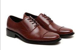 Hot Sale Mens Business Shoes Genuine Leather Mens Big Size Pinted Toe Shoes Black and White Brown Men Dress Shoes