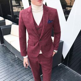 Customize Designe Wine Plaid Groom Tuxedos Groomsmen Mens Wedding Dress Excellent Man Jacket Blazer 3 Piece Suit(Jacket+Pants+Vest+Tie) 722