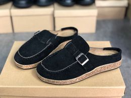 Mulheres Sandálias Slides Designer Mulas Mulas Verão Redondo Toe Toe Flip Flops PU Couro Praia Flat Flatper 5 Cores Grande Tamanho 35-43 No18