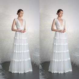 Tony Word 2020 White Evening Dresses V Neck Lace Appliqued Tulle Long Formal Party Gowns Floor Length Special Occasion Prom Dress