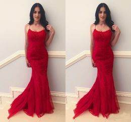 Sexy rote Meerjungfrau-Abendkleider 2019, rückenfrei, Spitze, appliziert, formelle Abendkleider, Ballkleider, Falten, Robe de Soiree, Vestidos de Fiesta
