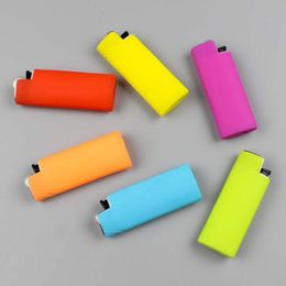 Newest Silicone Protective Lighter Case Portable Sleeve Jacket Sheath Innovative Design Shell Holder For Tobacco Cigarette Smoking Tool