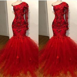 New Dark Red Arabic Long Sleeve Evening Dresses Wear One Shoulder Lace Appliques Mermaid Crystal Beading With Flowers Prom Gowns Party Dress