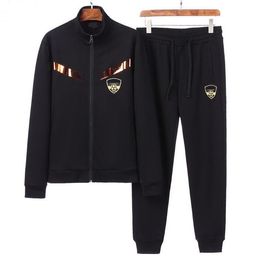 Mens Designer Tracksuits Man Tracksuit Sport Brand Long Sleeve Hoodies Pants Suits Winter Fashion Clothing Size M-3XL