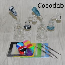 New Design Bongs Glass Water Pipes Bongs Glass Water Bongs with Colourful Lips 14mm Joint Beaker Bong Water Pipes Oil Rigs