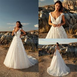 Glitter A-line Eddy K Wedding Dresses V-neck Sleeveless Backless Appliqued Lace Serquins Boho Bridal Dress Sweep Train Robes De Mariée