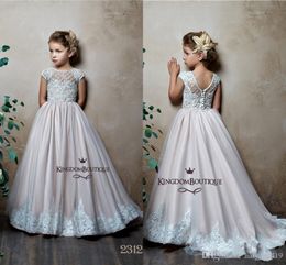 Cute A-Line Flower Girls Dresses For Weddings Jewel Neck Short Cap Sleeves Satin Lace Appliques Kids Birthday Girls Pageant Gowns