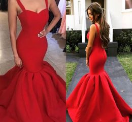 2019 New Cheap Mermaid Red Evening Dresses Satin Spaghetti Straps Ruched Skirts Backless Sleeveless Formal Evening Gown Prom Party Dresses