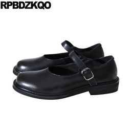 womens black flats canada