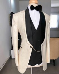 Brand New Groomsmen Shawl Black Lapel Groom Tuxedos One Button Men Suits Wedding/Prom/Dinner Best Man Blazer ( Jacket+Pants+Tie+Vest) G222