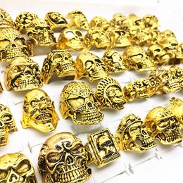 wholesale 30pcs Skull Rings Mix Styles Men Women Punk Skeleton Ring Fashion Jewellery drop shipping four Colours Brand New Biker Rock