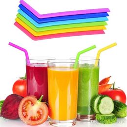 Newest hot sell food grade Silicone drinking straw Colourful Silicone straw with brush recyclable silicone tube I137-I138