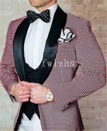 New Style One Button Handsome Shawl Lapel Groom Tuxedos Men Suits Wedding/Prom/Dinner Best Man Blazer(Jacket+Pants+Tie+Vest) W211