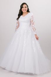 2020 Plus Size Modest Wedding Dresses With Long Sleeves V Neck Sequined Lace Tulle Dropped Waist Buttons Back Full Figure Women Bridal Gowns