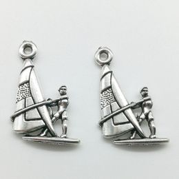 100pcs/Lot Sailer Surfer Alloy Charms Pendant Retro Jewelry DIY Keychain Ancient Silver Pendant For Bracelet Earrings Necklace 22*14mm