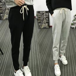 Großhandel Helle Silber Hosen Männer Cool Hip Hop Lässige Jogger Männer Hosen Hohe Qualität Jogginghose Elastische Taille Ankle Hose A5527 Y190509 Von Großhandel Helle Silber Hosen Männer Cool Hip Hop Lässige Jogger Männer Hosen Hohe Qualität Jogginghose Elastische Taille Ankle Hose A5527 Y190509 Von