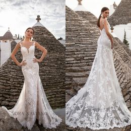 2020 Bohemian Mermaid Wedding Dresses V Neck Appliqued Sleeveless Bridal Gown Backless Ruffled Sweep Train Custom Made Vestidos De Novia