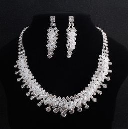2020 Romantic Crystal 2 Pieces Bridal Jewelry 1 Set Wedding Necklace Earring For brides Jewellery Bridal Accessorides Birthday Party