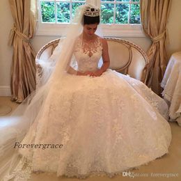 2019 A-line Hot Sale Vintage Flower Appliques Lace Long Wedding Dress Elegant Princess Bridal Gown Custom Made Plus Size