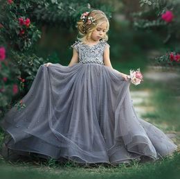 Grey Lace Pearls Flower Girl Dresses A-line Backless Little Girl Wedding Dresses Vintage Communion Pageant Dresses Gowns F278