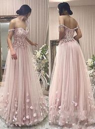 New Sexy Dusky Pink A Line Prom Dresses Off Shoulder Lace Appliques Flowers Tulle Floor Length Plus Size Formal Party Dress Evening Gowns