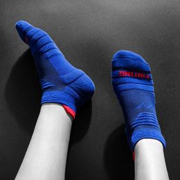 Short Sport Socks New men creative design Happy Socks men Casual Skateboard Socks For Gift Fashion