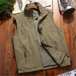 Tactical Vest Coat Men Photographer Waistcoat Sleeveless Jacket Mens Cargo Fishing Hiking Clothes Plus Size 5XL