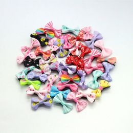 2pcs Christmas Santa Elk Printed Ribbon Hair Bow Swallow Tail Girls Xmas Gift
