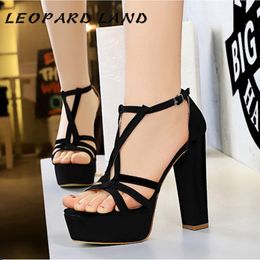 Heels online shopping Clearance