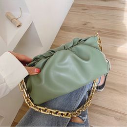 wicker and leather handbolsas