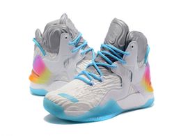 derrick rose christmas shoes